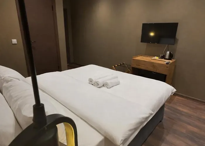 Goga Кемпинг *