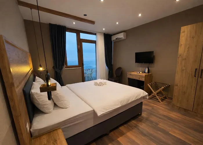 Goga Кемпинг *